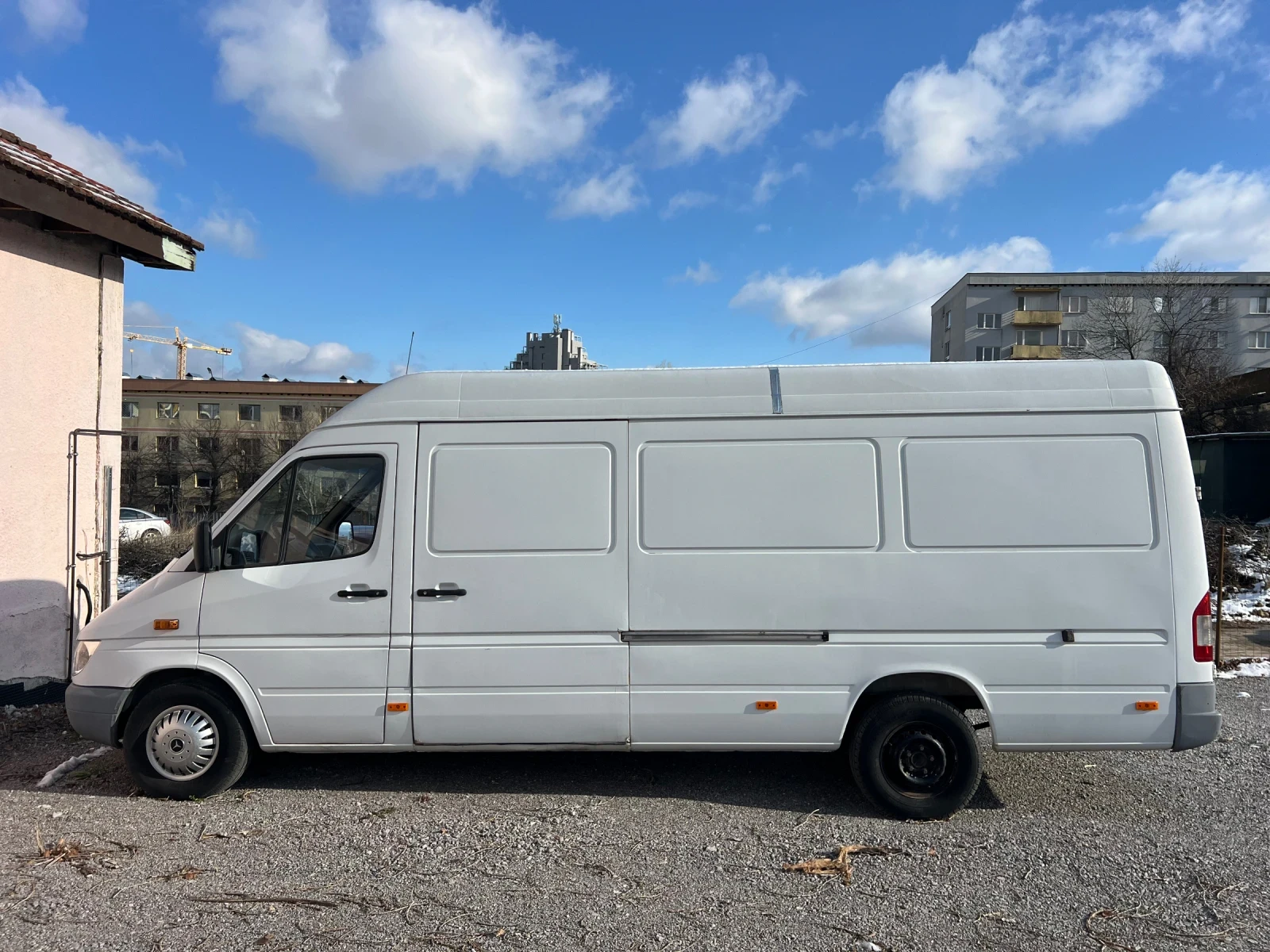 Mercedes-Benz Sprinter 311 2.2 CDi Дълга База  - изображение 3