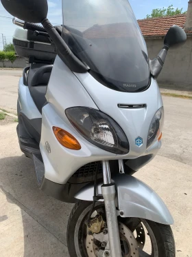 Piaggio X9 125