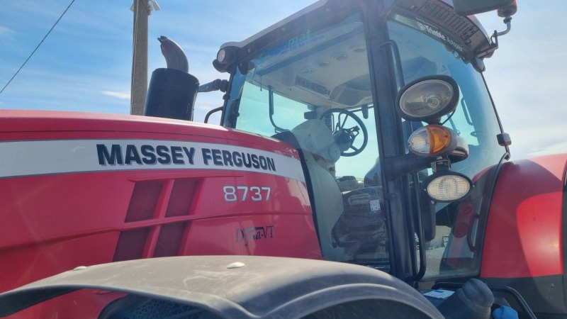 Трактор Massey 8737, снимка 1 - Селскостопанска техника - 46468679