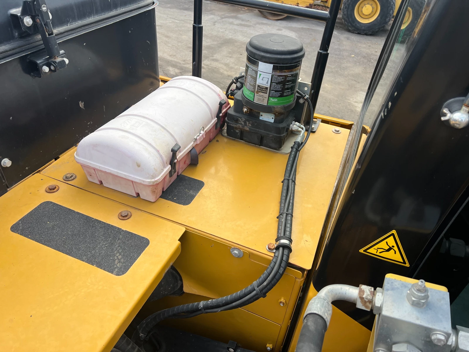  Sany SY 365 C | Mobile.bg   11