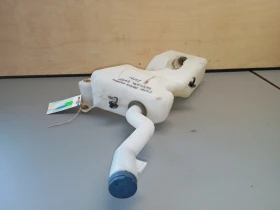         h4