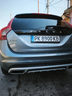 Volvo V60 Cross Country, снимка 10
