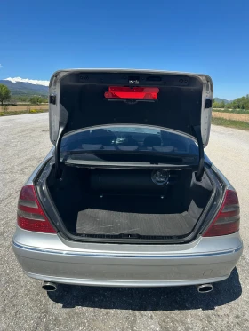 Mercedes-Benz E 240, снимка 6