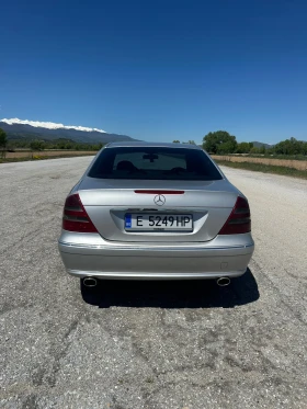 Mercedes-Benz E 240, снимка 5