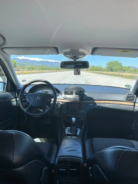 Mercedes-Benz E 240, снимка 12