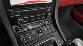 Porsche 911 Carrera 4 GTS* ПОДГРЕВ ВОЛАН* КРАЙНА ЦЕНА, снимка 17