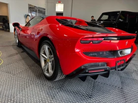 Ferrari 296GTB * АВТО КРЕДИТ* ЦЕНА ДО БГ * СЕРВИЗНА ИСТОРИЯ *  - 669999 лв. / 342565.05 € - 10146619 6