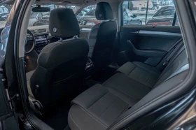 Skoda Superb 2.0TDI/DSG/ParkPilot/4x4/AirCare/Подгрев, снимка 8