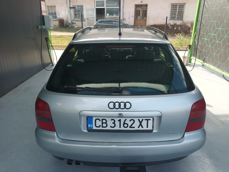 Audi A4 1.8  TURBO Quatro , снимка 3 - Автомобили и джипове - 47557314