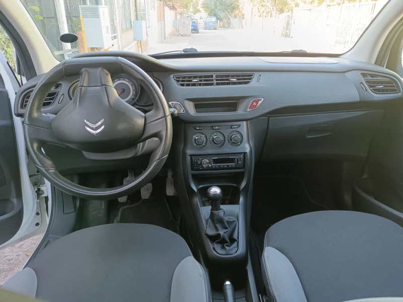 Citroen C3 1.4HDI, снимка 6 - Автомобили и джипове - 48340242