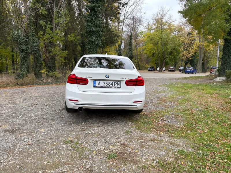 BMW 320 320i X DRiVE, снимка 5 - Автомобили и джипове - 48001551