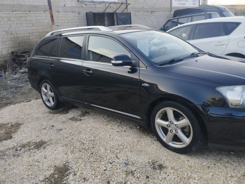 Toyota Avensis, снимка 3 - Автомобили и джипове - 49299975