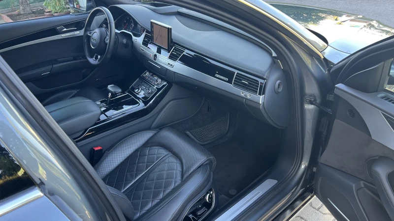 Audi A8 4.2TDI/Matrix/Bose/Active Distronic/Обдухване, снимка 14 - Автомобили и джипове - 51090885