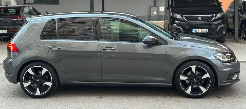 VW Golf IQ.DRIVE, снимка 4 - Автомобили и джипове - 51945454