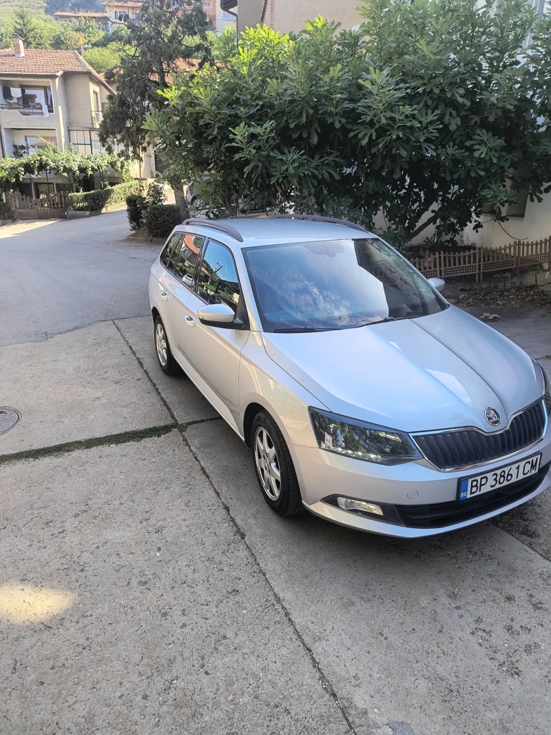 Skoda Fabia 1.4TDI автоматик , снимка 2 - Автомобили и джипове - 52338753