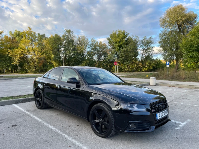 Audi A4 -Гаражна, отлично състояние, с комплект зимни гуми