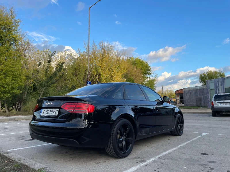 Audi A4 -Гаражна, отлично състояние, с комплект зимни гуми, снимка 3 - Автомобили и джипове - 52547162