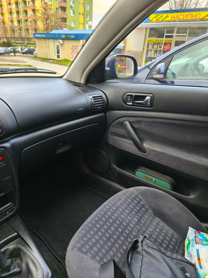 VW Passat 1.9TDI, снимка 9 - Автомобили и джипове - 52752137
