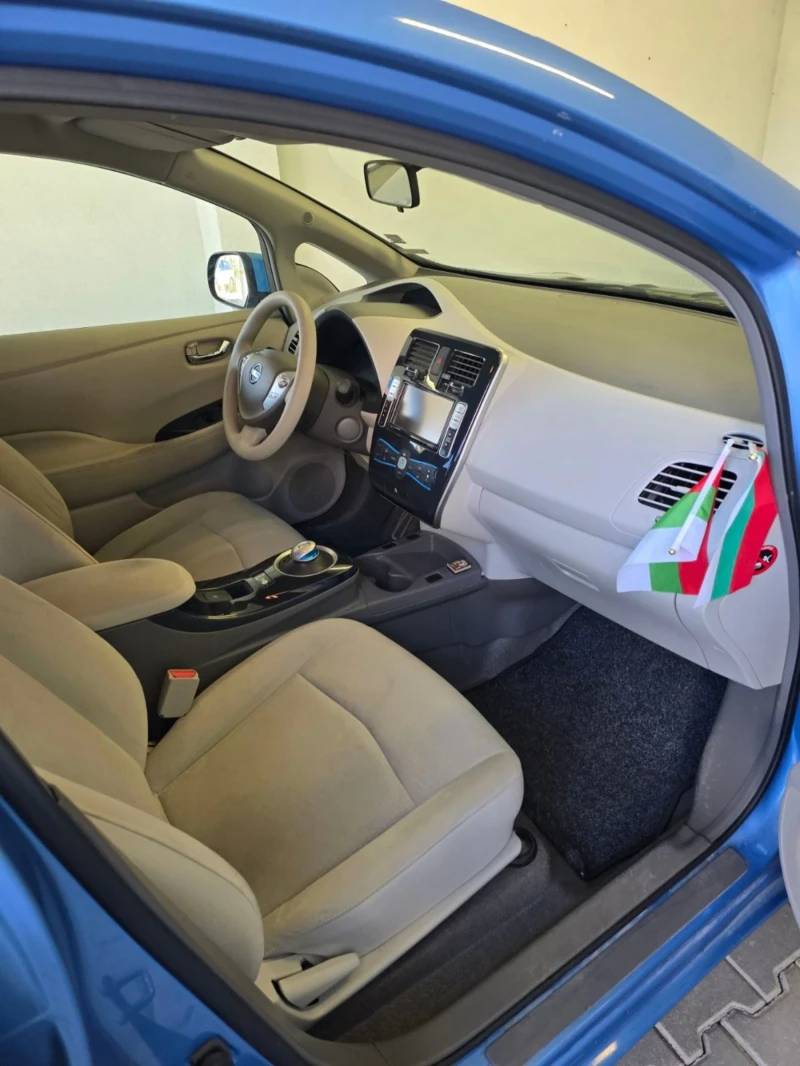 Nissan Leaf , снимка 8 - Автомобили и джипове - 53037215