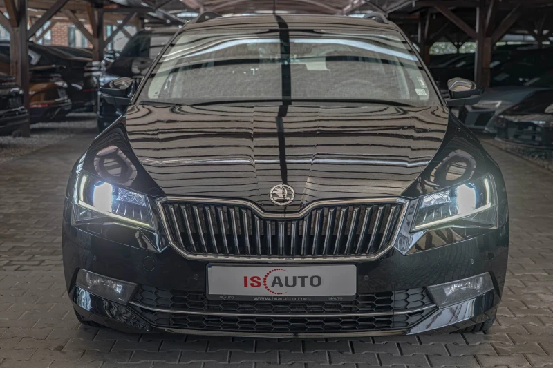 Skoda Superb 2.0TDI/DSG/ParkPilot/4x4/AirCare/Подгрев