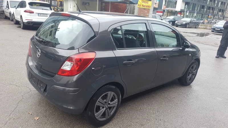 Opel Corsa 1.2i GAZ, снимка 8 - Автомобили и джипове - 53246265