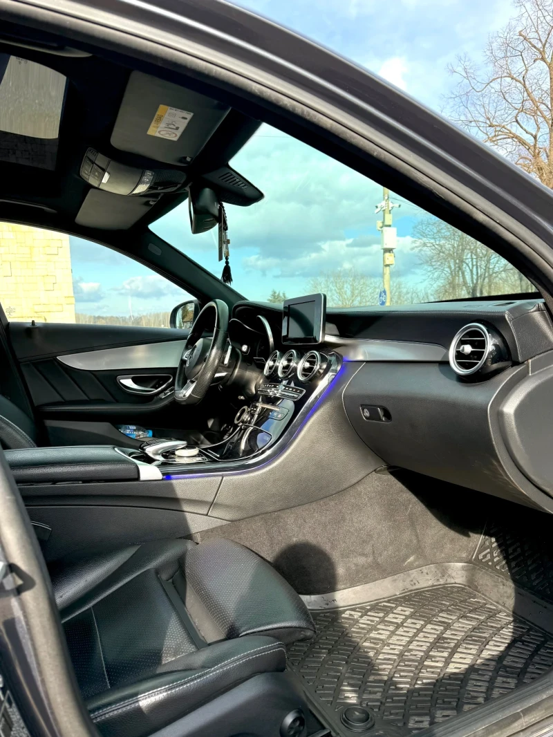 Mercedes-Benz C 220, снимка 10 - Автомобили и джипове - 53411947