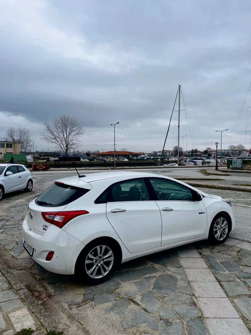Hyundai I30, снимка 3 - Автомобили и джипове - 53429724