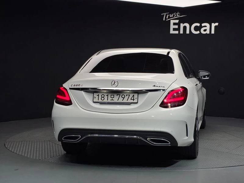 Mercedes-Benz C 220 C220 d 4MATIC AMG Line| 170к.с.| ВКЛ.ТЕХНОТЕСТ, снимка 4 - Автомобили и джипове - 55478364