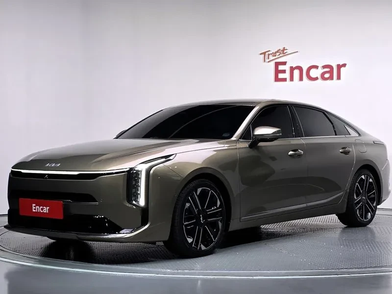 Kia K8 Hybrid Signature