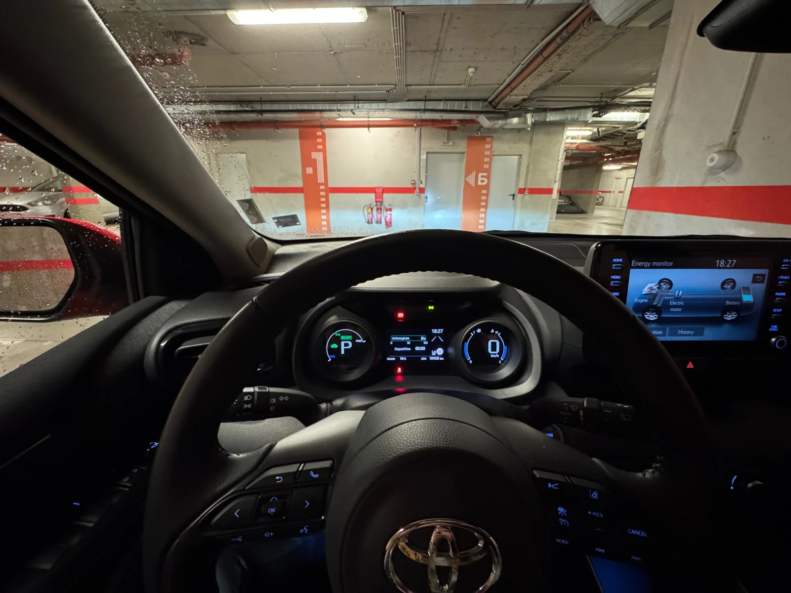 Toyota Yaris Hybrid 1.5 Chick Extra Tokyo Fusion - изображение 7