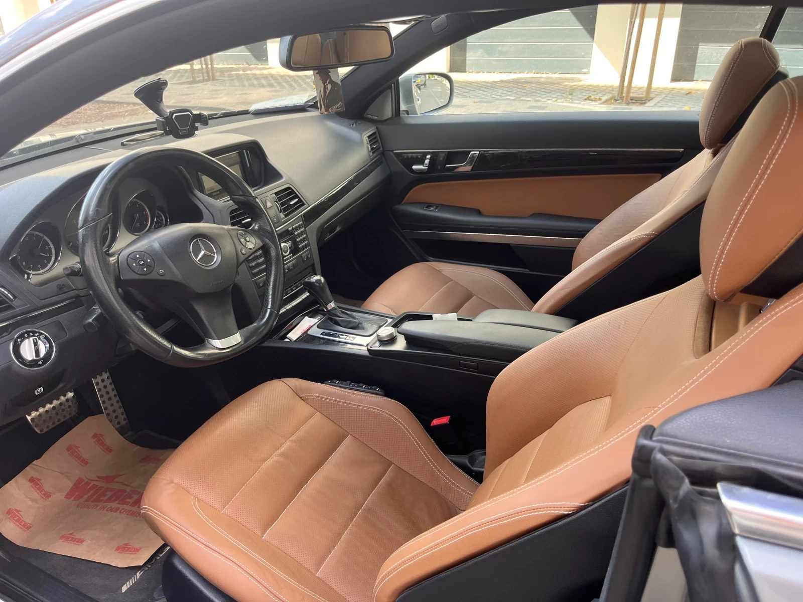 Mercedes-Benz E 350  - изображение 3