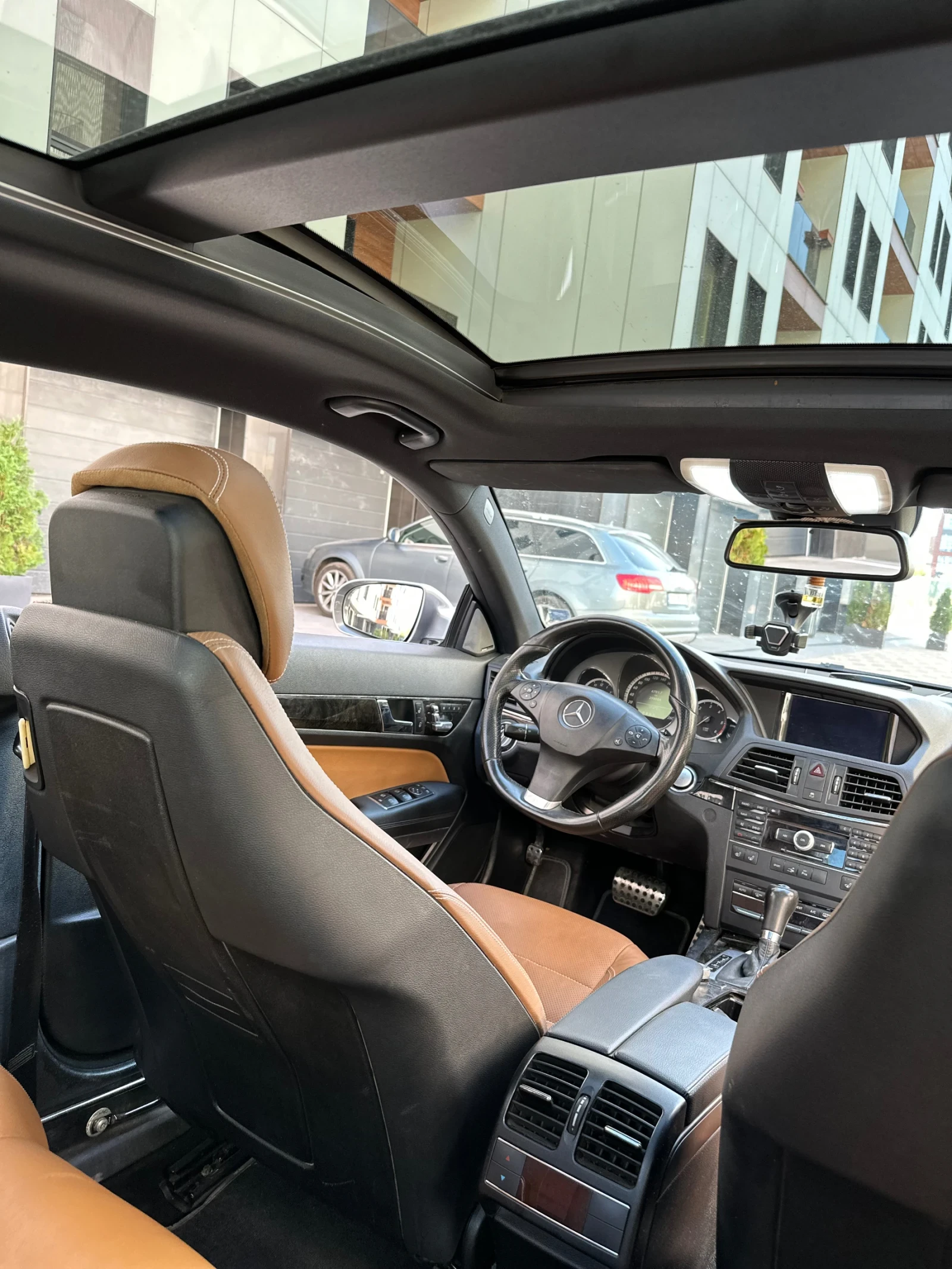 Mercedes-Benz E 350  - изображение 8