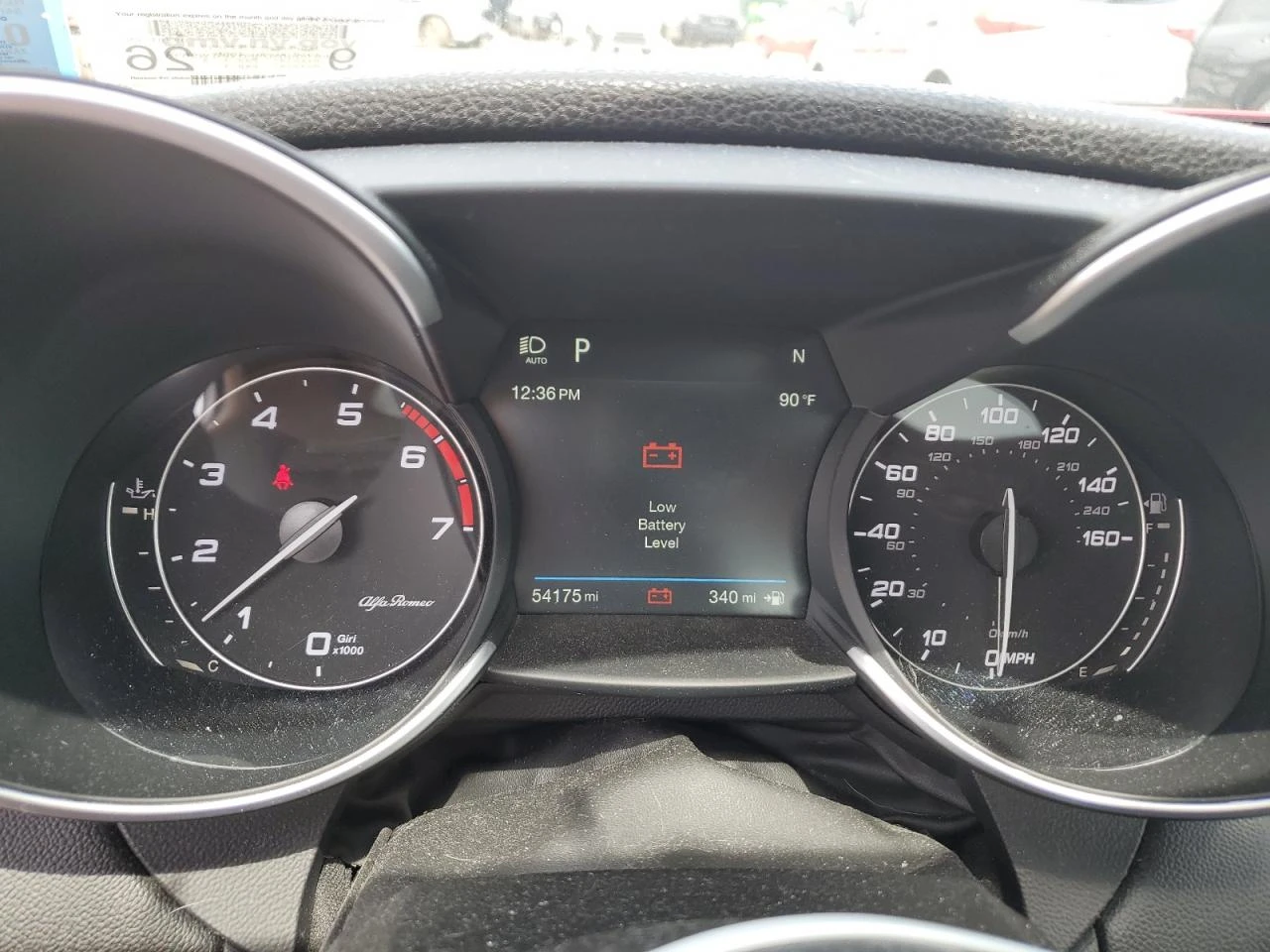 Alfa Romeo Giulia Q4* DISTRONIC* ПОДГРЕВИ* 4Х4 - изображение 9
