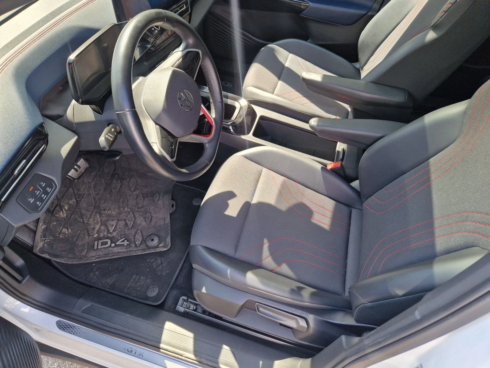 VW ID.4 GTX/4X4/360/DISTRONIC/HEAD-UP/KEYLESS-ENTRY/ - изображение 7