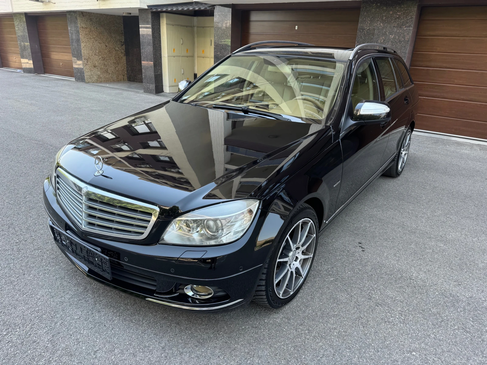 Mercedes-Benz C 320 CDI 7 G Tronic ШВЕЙЦАРИЯ - изображение 4