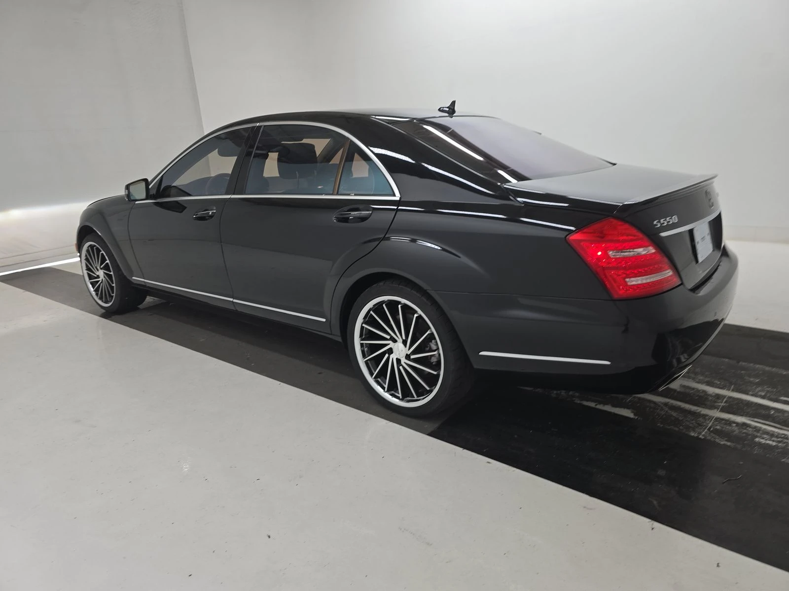 Mercedes-Benz S 500 NIGHT VIEW* МАСАЖ* ДИСТРОНИК* HARMAN* LANE ASSIST* - изображение 5