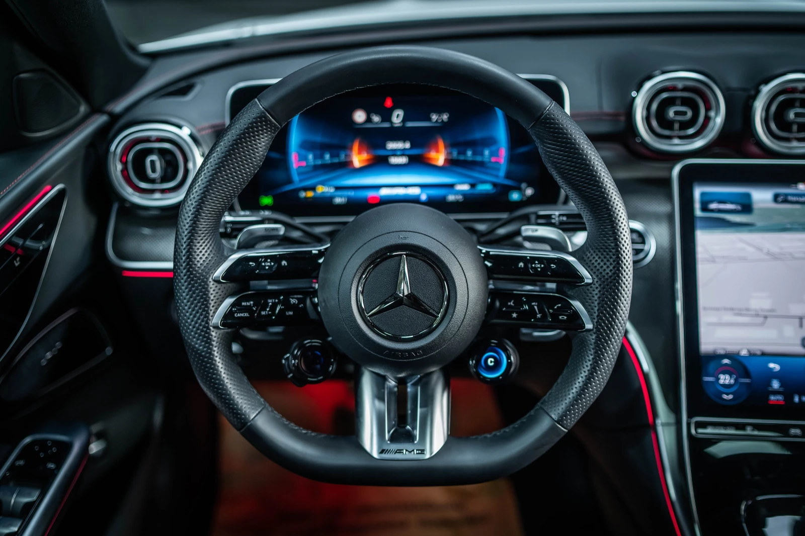 Mercedes-Benz C 43 AMG AMG 4 Matic Lim.* NIGHTPAKET* PANO* MBUX* 20z*  - изображение 10