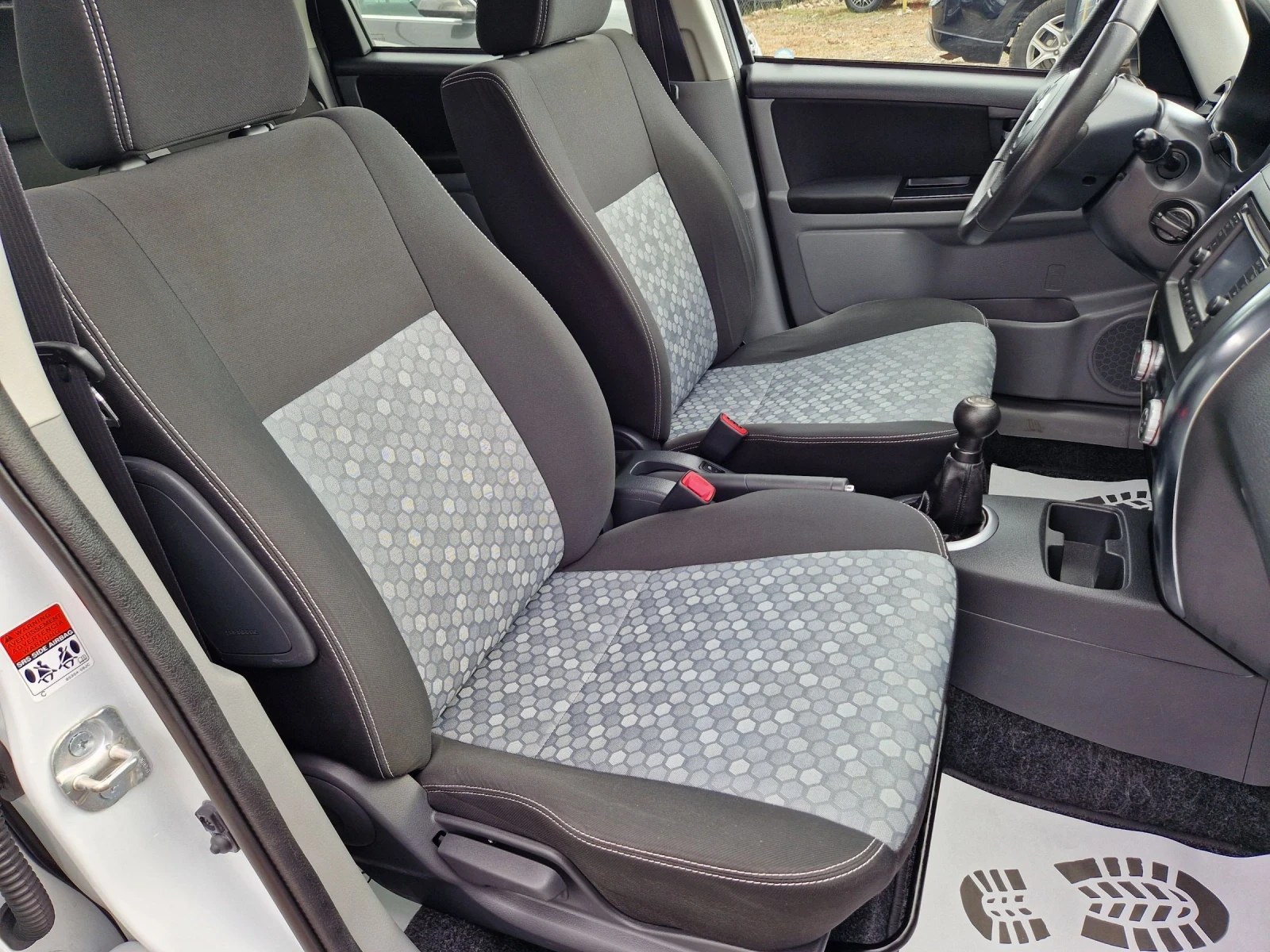 Suzuki SX4 1.6I 4x4 Фейслифт - изображение 10