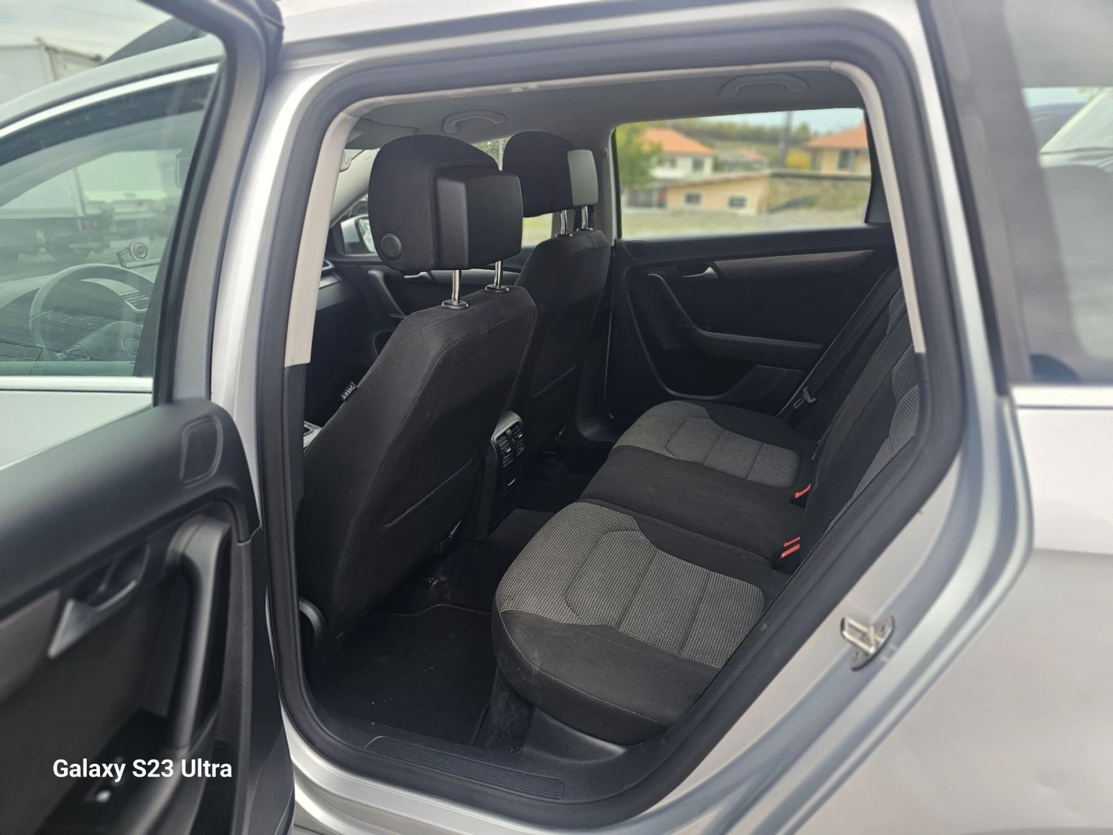 VW Passat 1.6TDi/105Ks/TOP - изображение 9