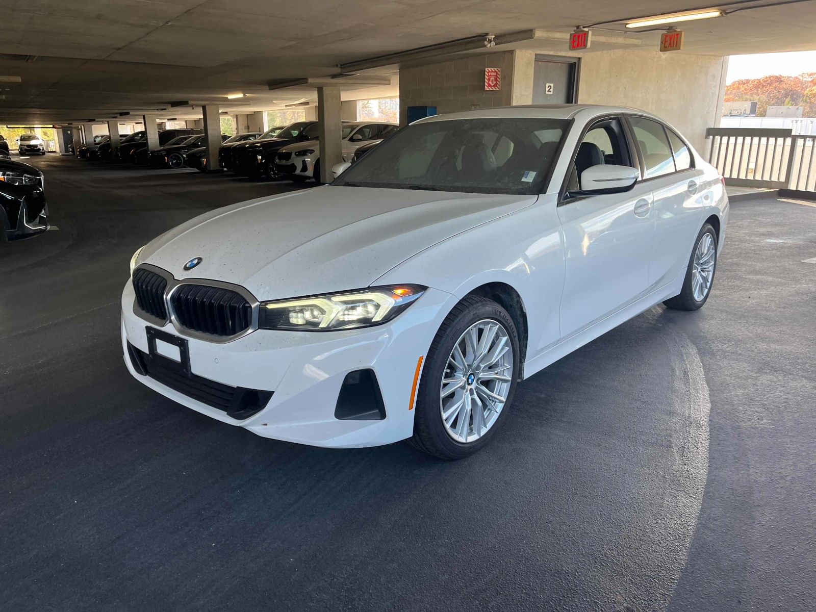 BMW 330 * CARFAX *    | Mobile.bg   1