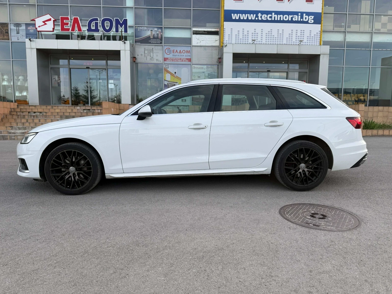 Audi A4 40 TDI MATRIX ПОДГРЕВ МАСАЖ , снимка 3 - Автомобили и джипове - 52555078