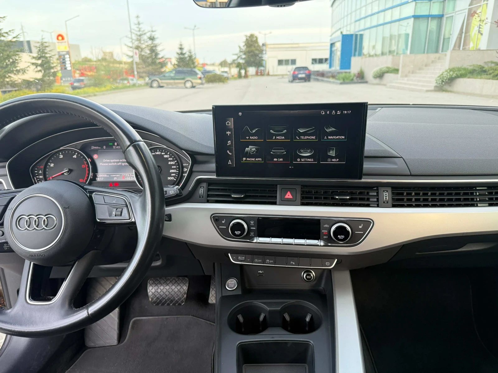 Audi A4 40 TDI MATRIX ПОДГРЕВ МАСАЖ , снимка 11 - Автомобили и джипове - 52555078