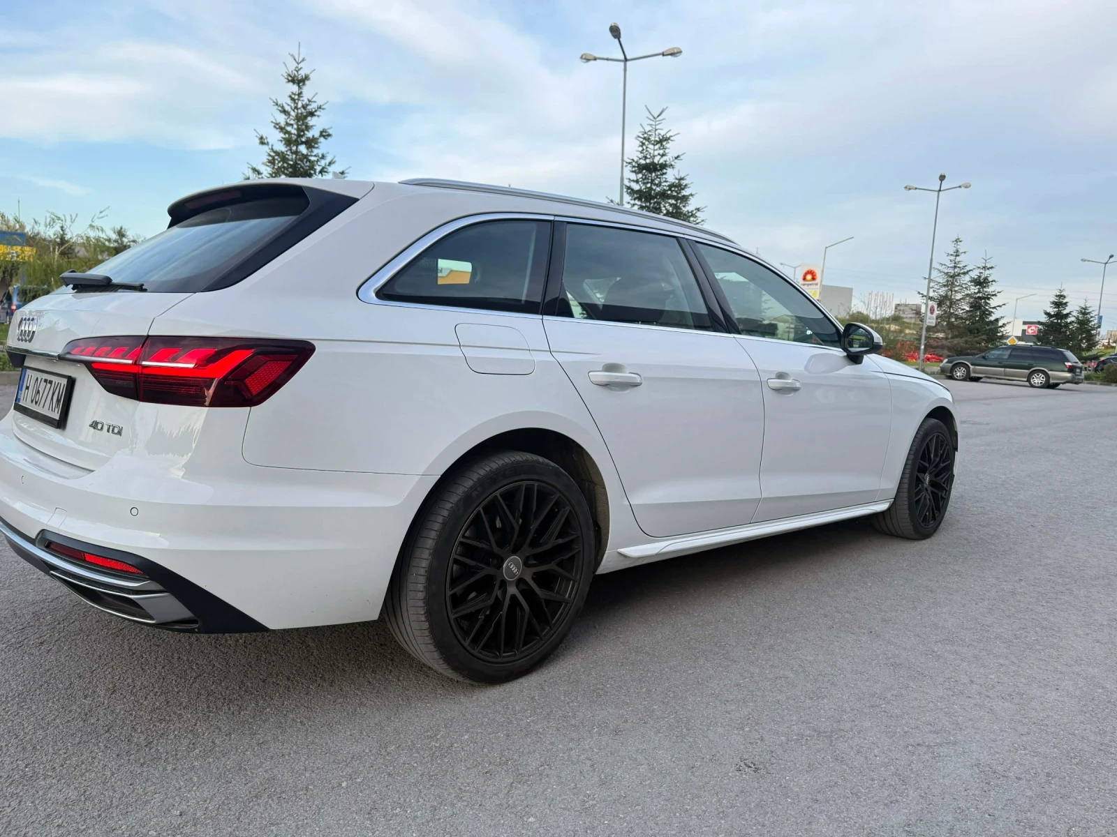 Audi A4 40 TDI MATRIX ПОДГРЕВ МАСАЖ , снимка 5 - Автомобили и джипове - 52555078