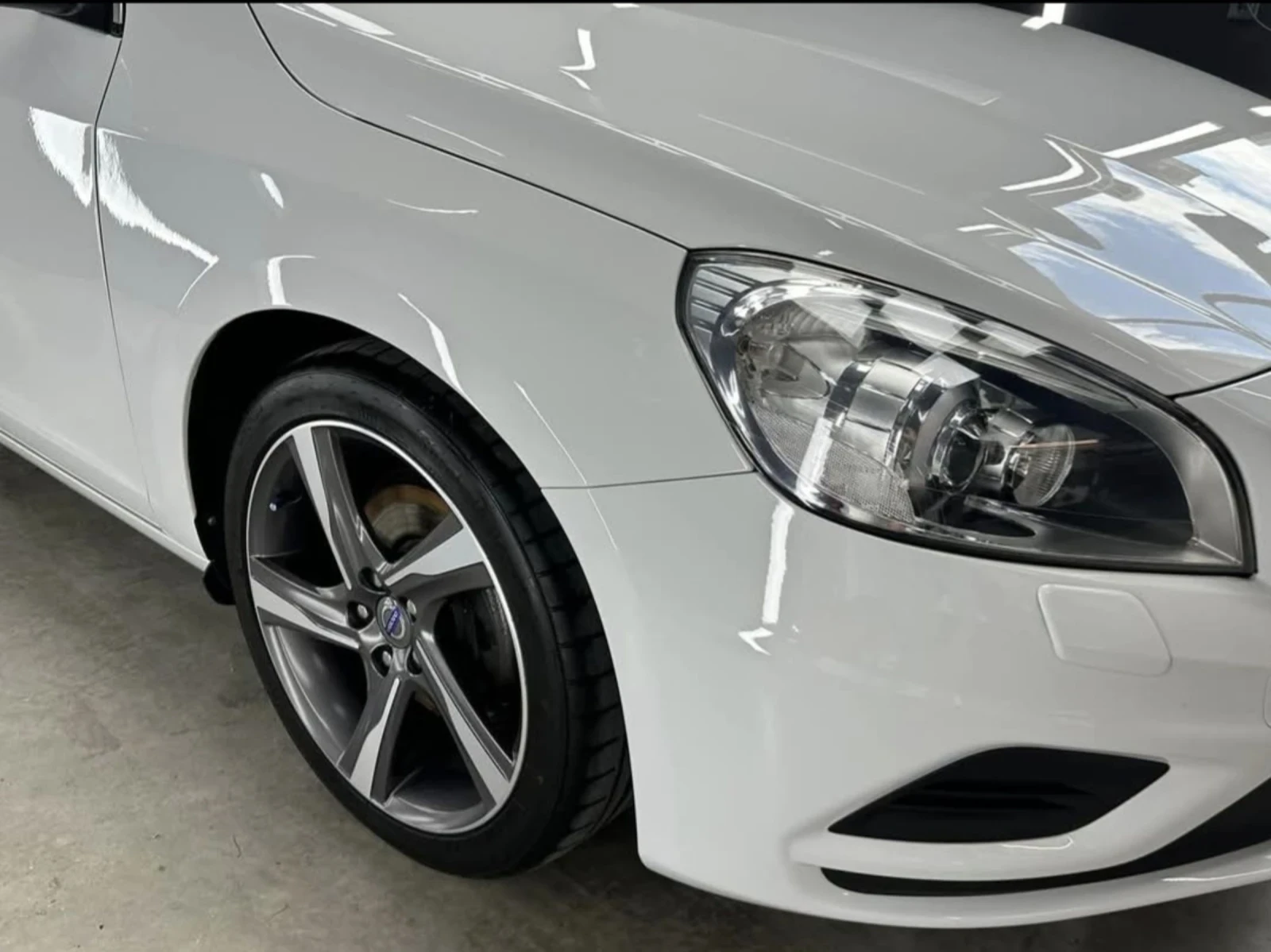 Volvo S60 Drive E - R Design - изображение 3