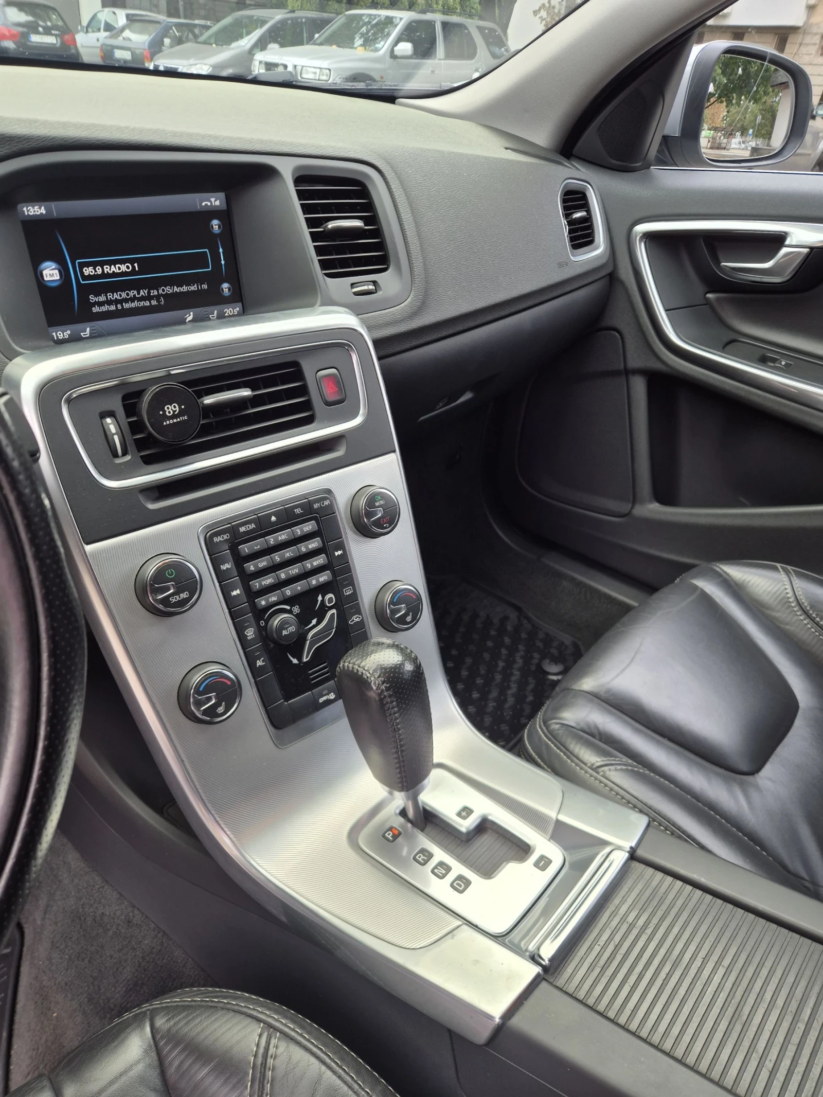 Volvo S60 Drive E - R Design - изображение 6