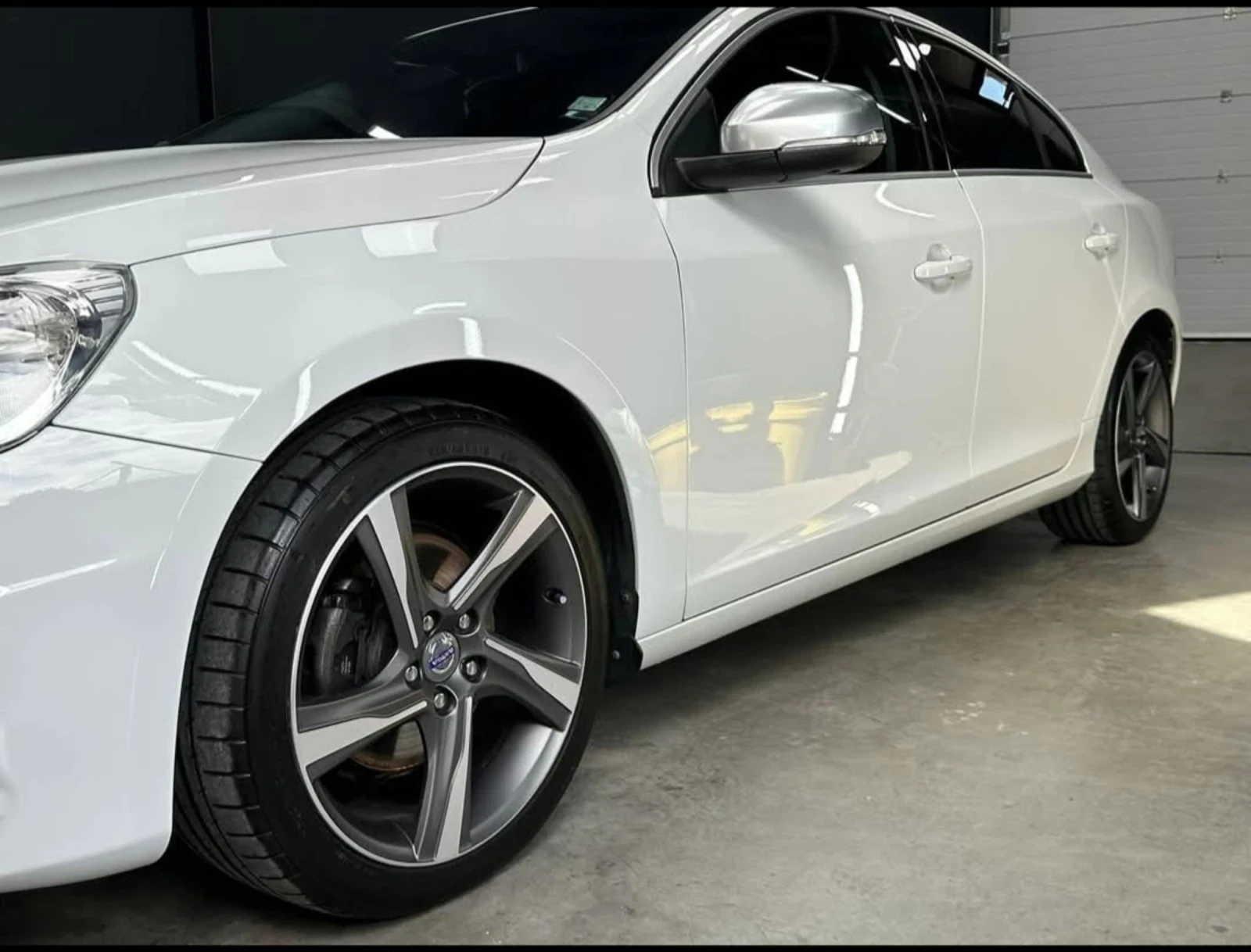 Volvo S60 Drive E - R Design - изображение 2