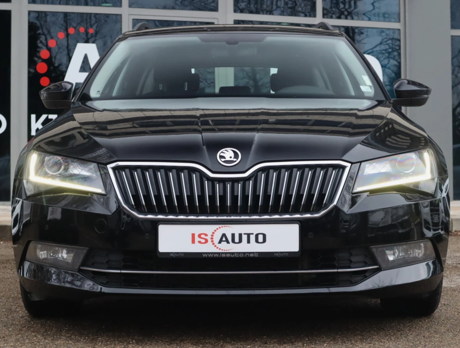 Skoda Superb 2.0TDI/DSG/ParkPilot/4x4/AirCare/������� | Mobile.bg � ����������� 2