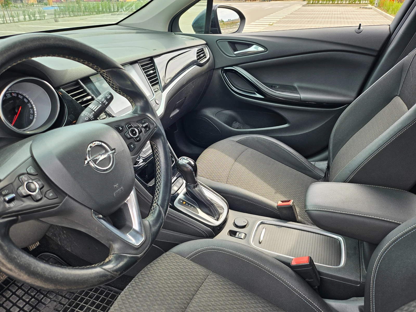 Opel Astra 1.4 Turbo - изображение 9