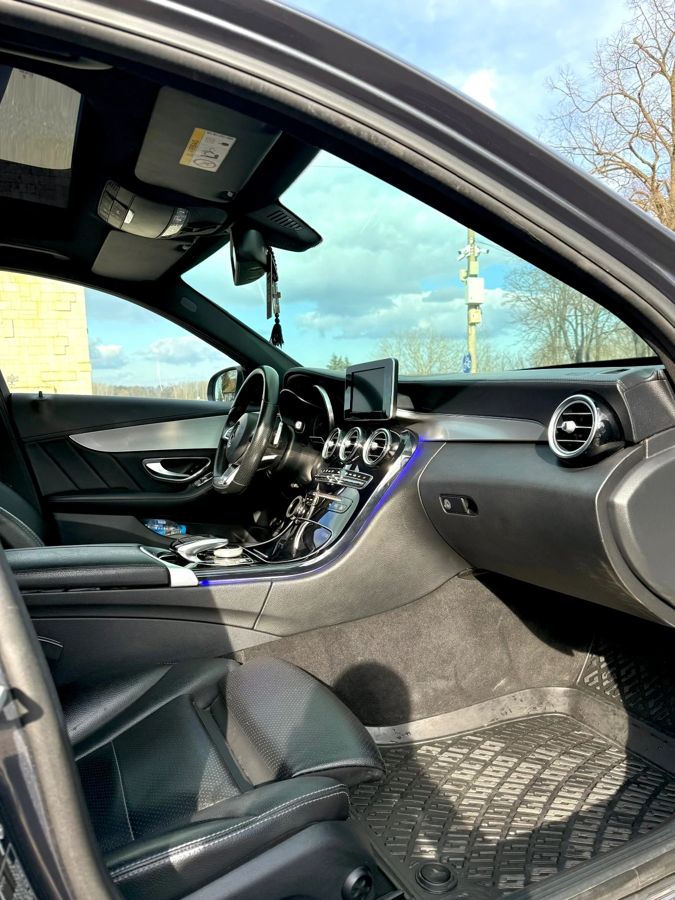 Mercedes-Benz C 220  - изображение 10