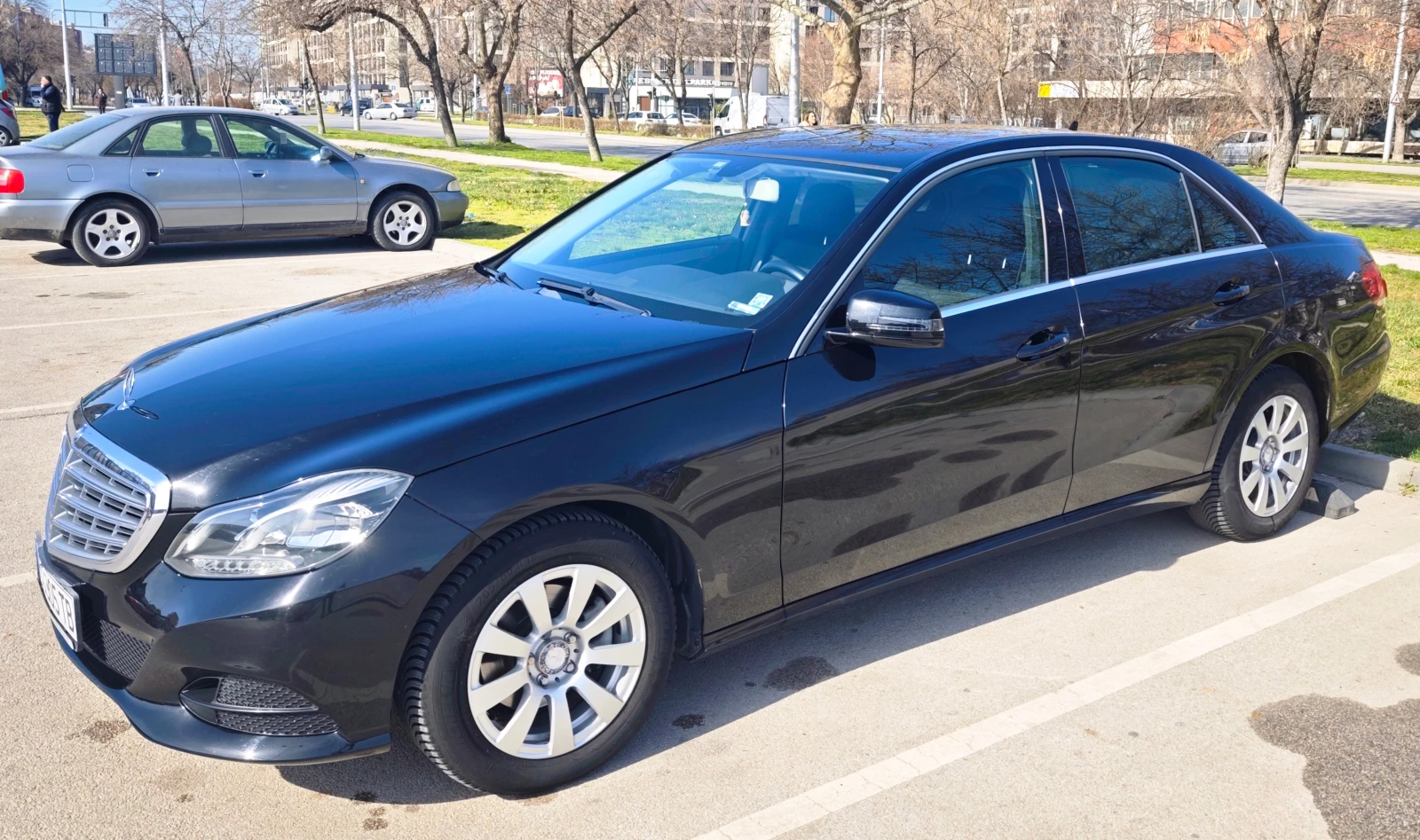 Mercedes-Benz E 200, снимка 6 - Автомобили и джипове - 53808683